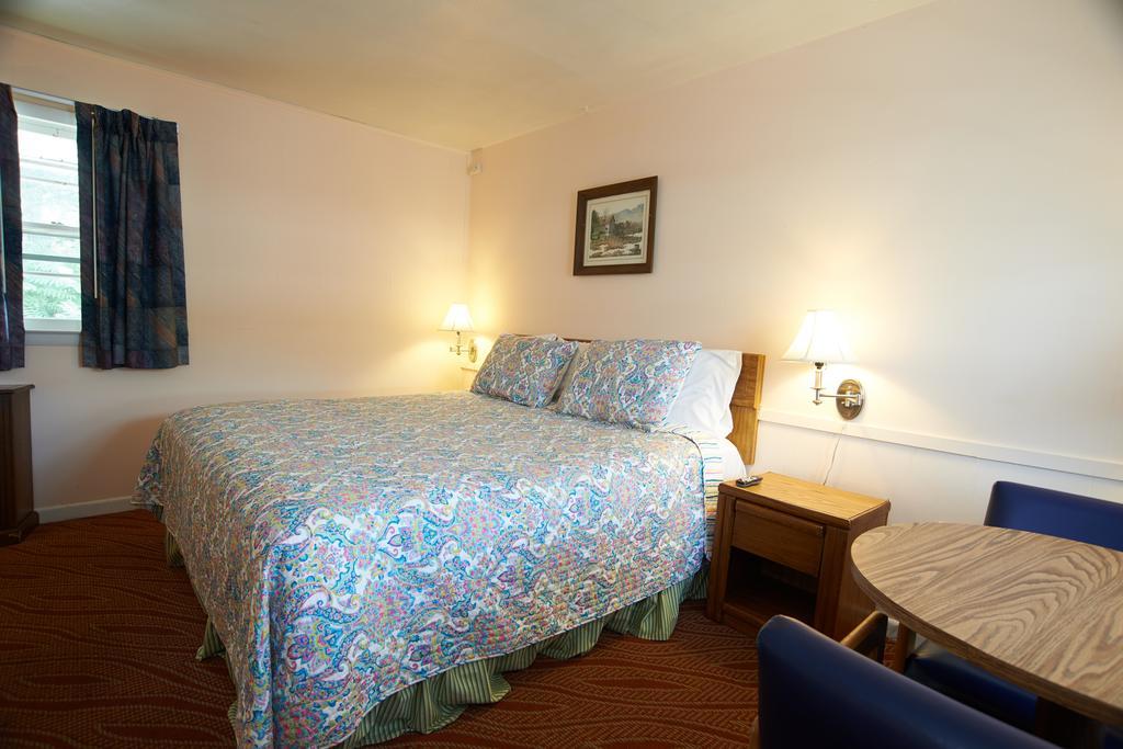 Clinton Motel Dış mekan fotoğraf
