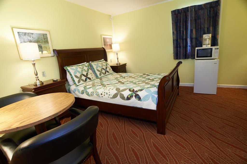 Clinton Motel Dış mekan fotoğraf