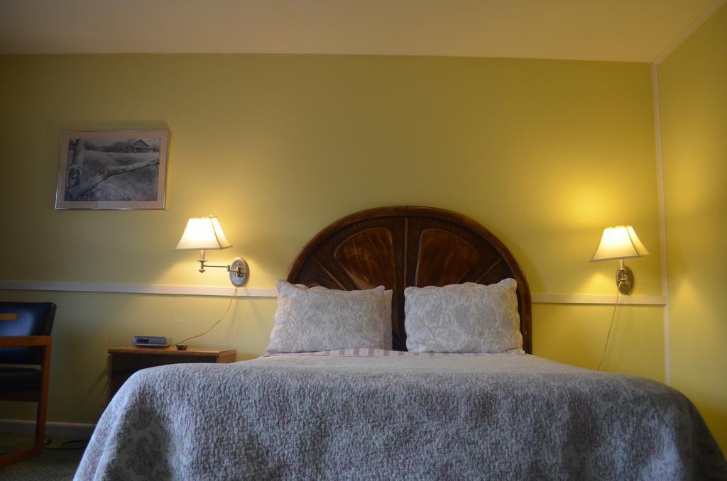 Clinton Motel Dış mekan fotoğraf
