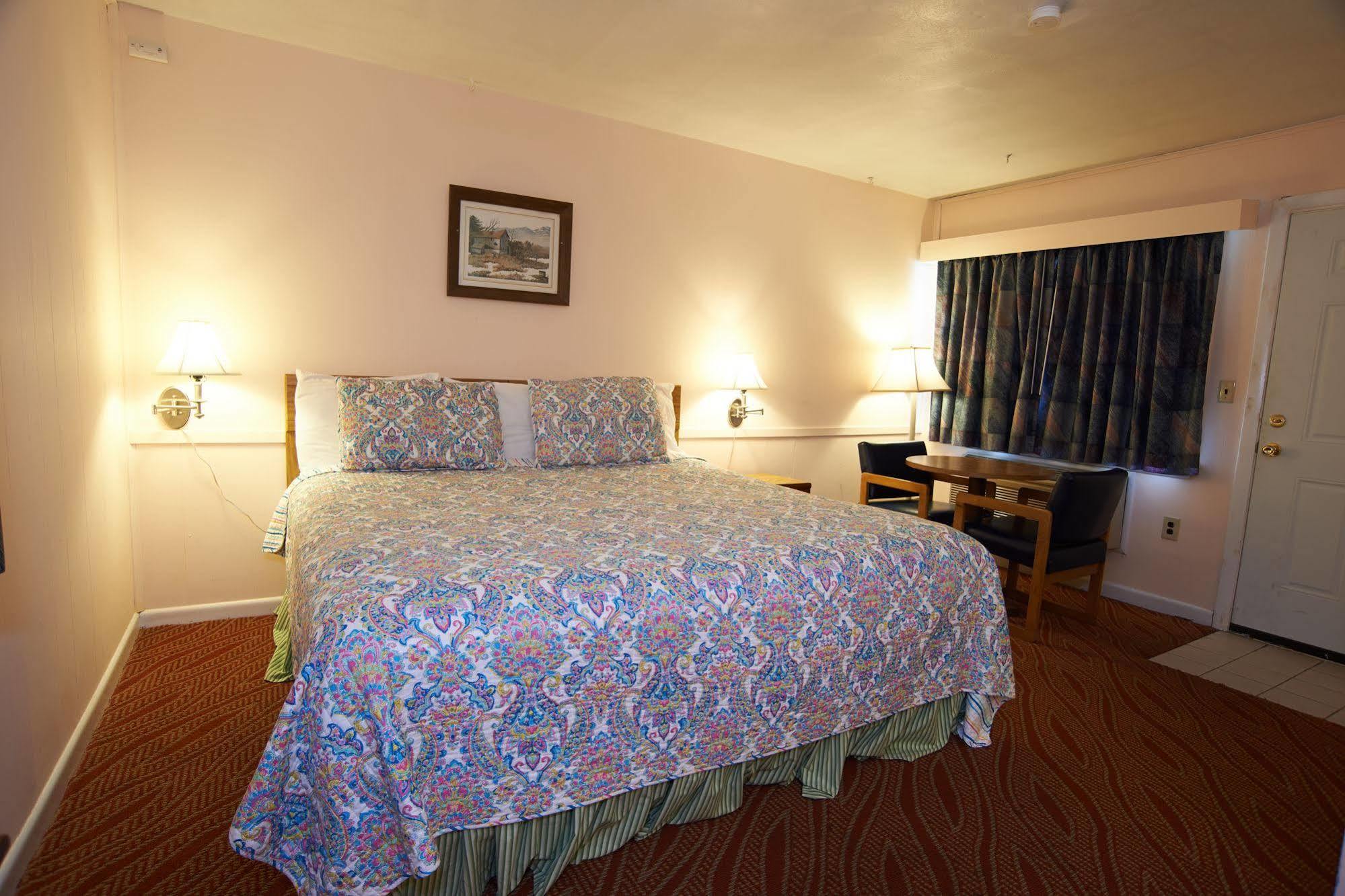 Clinton Motel Dış mekan fotoğraf